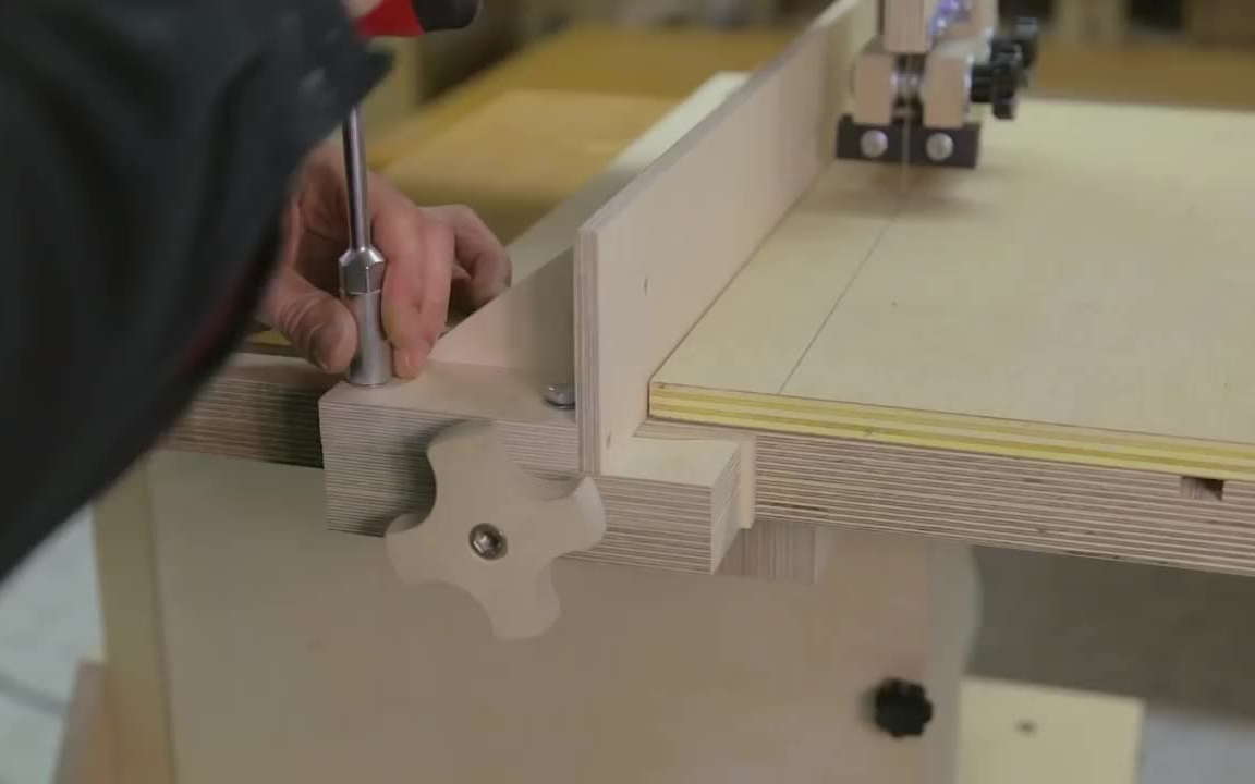 [图]【木工DIY带锯P4】How to Make a Band Saw Fence