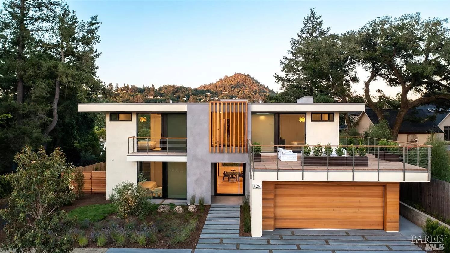 「luxury home」圣罗萨现代时尚别墅~728 university st, healdsburg