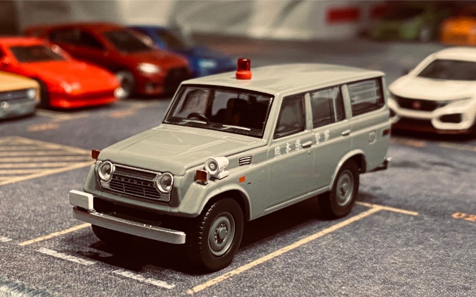 【tomica】tlv lv-193a fj56v型 丰田陆巡 熊本县警车 分享_哔哩哔哩