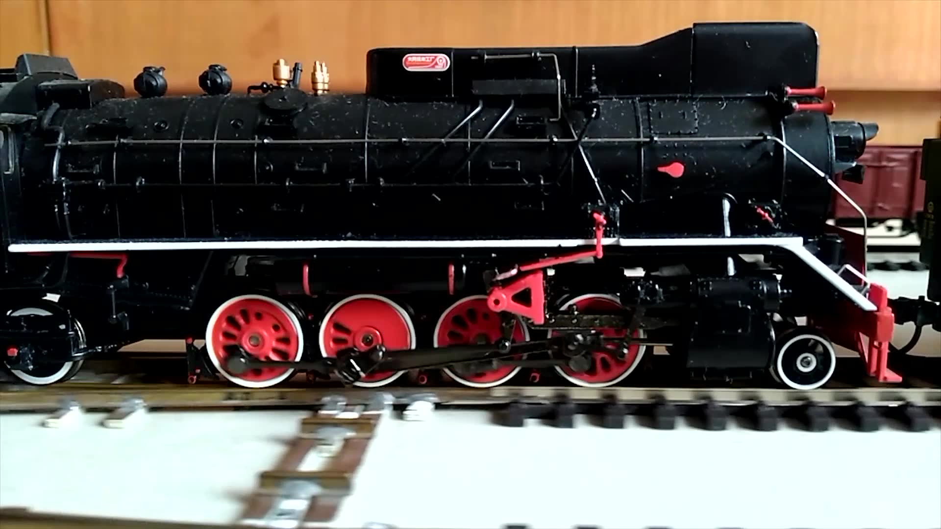 百万城建设型蒸汽机车8057连杆运动的研究