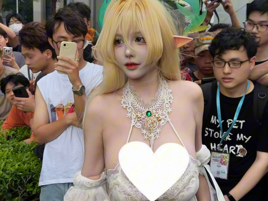 谁的小喵老婆