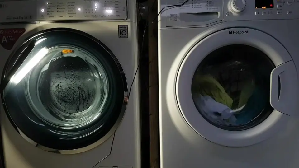 Whirlpool惠而浦搅拌式洗衣机洗衣过程_哔哩哔哩_bilibili