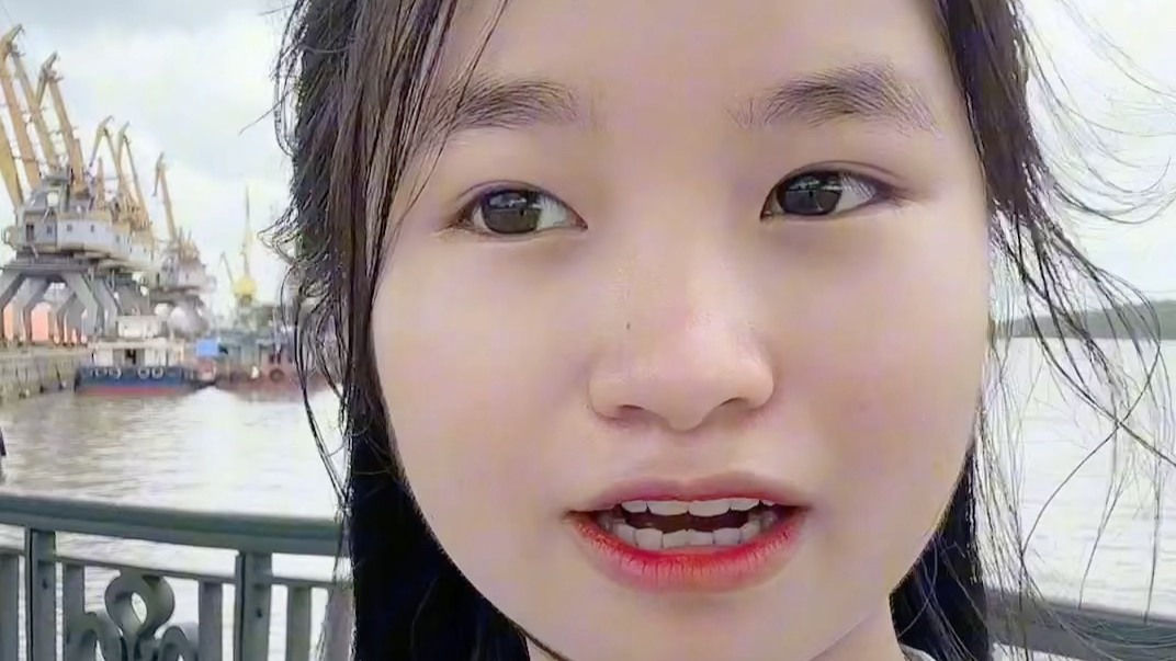 越南女孩小庄创业vlong第2集:去海防港