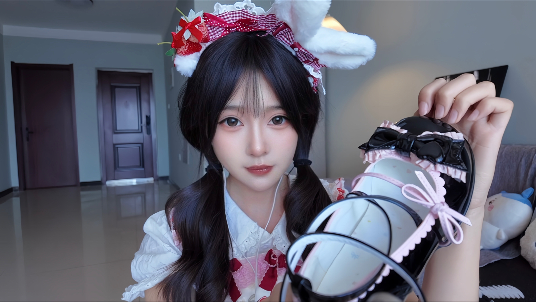 ASMR助眠｜轻语介绍试穿多双lo鞋｜敲击｜走路音｜洛丽塔鞋