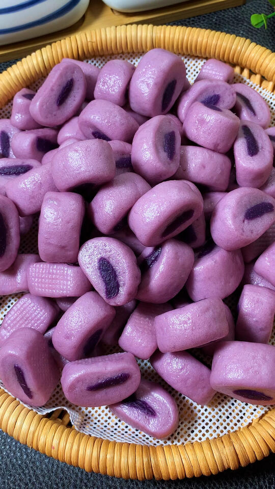 紫薯夹心小馒头,一口一个停不下来