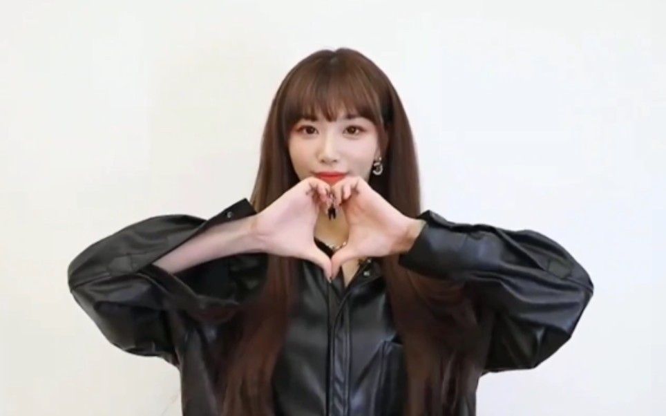 【段桥馋雪】孔雪儿送段艺璇的生日祝福