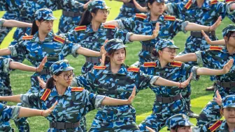 【原声现场】广东东软学院2022级学生军训——少林拳表演