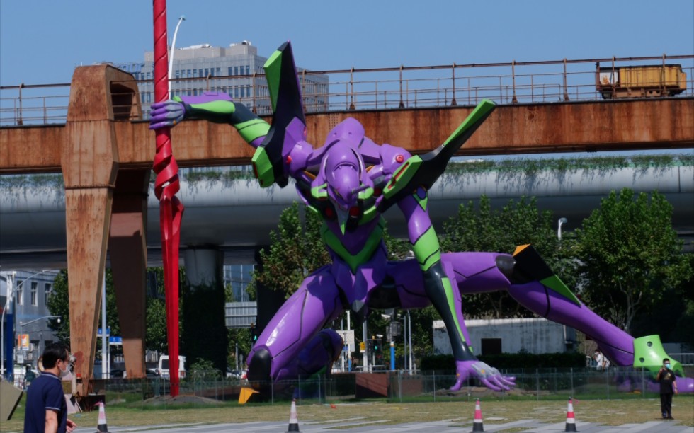 终于见到上海的初号机了