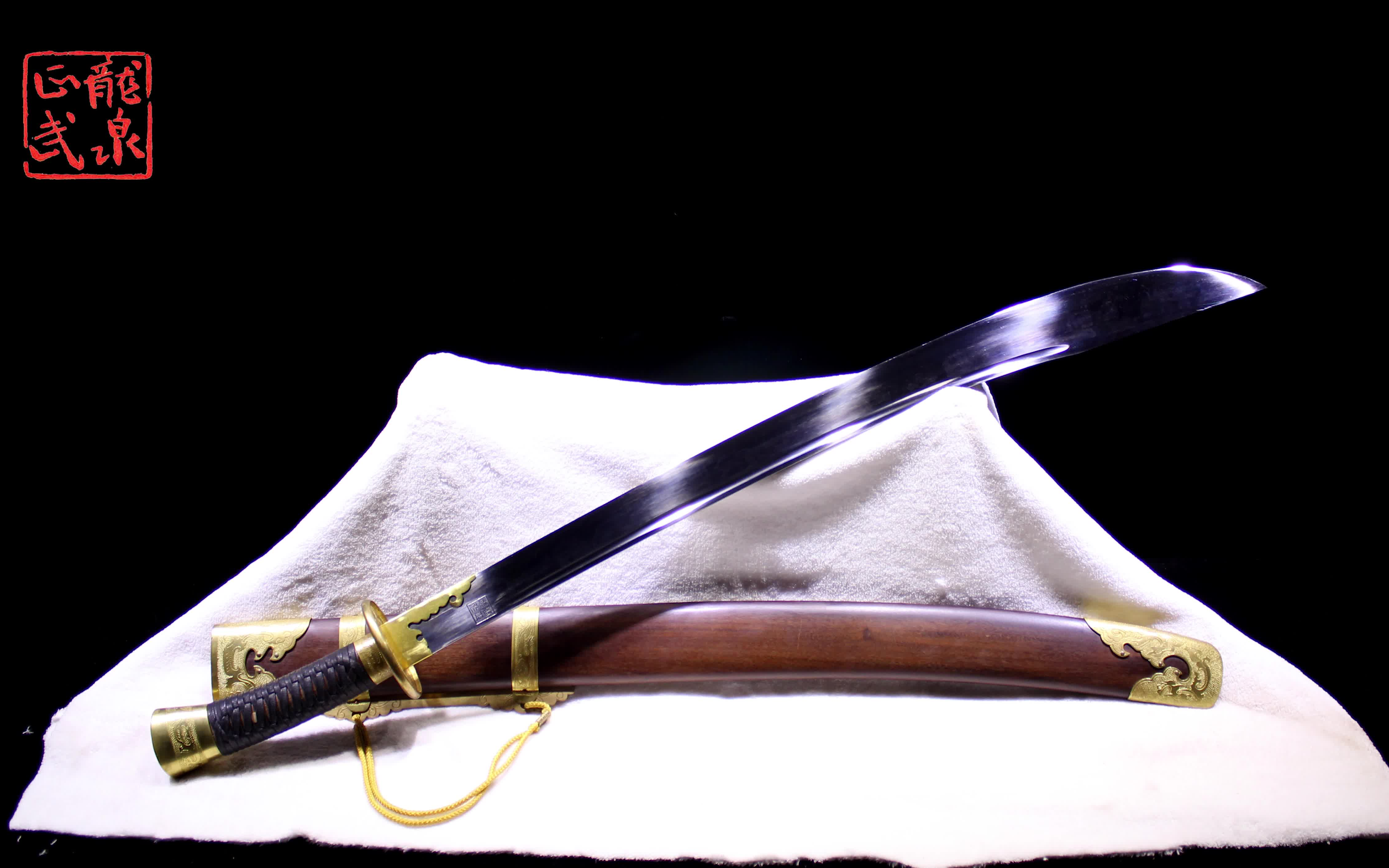 龙泉铸剑师周正武龙泉剑之三枚地肌铜装牛尾刀(33)