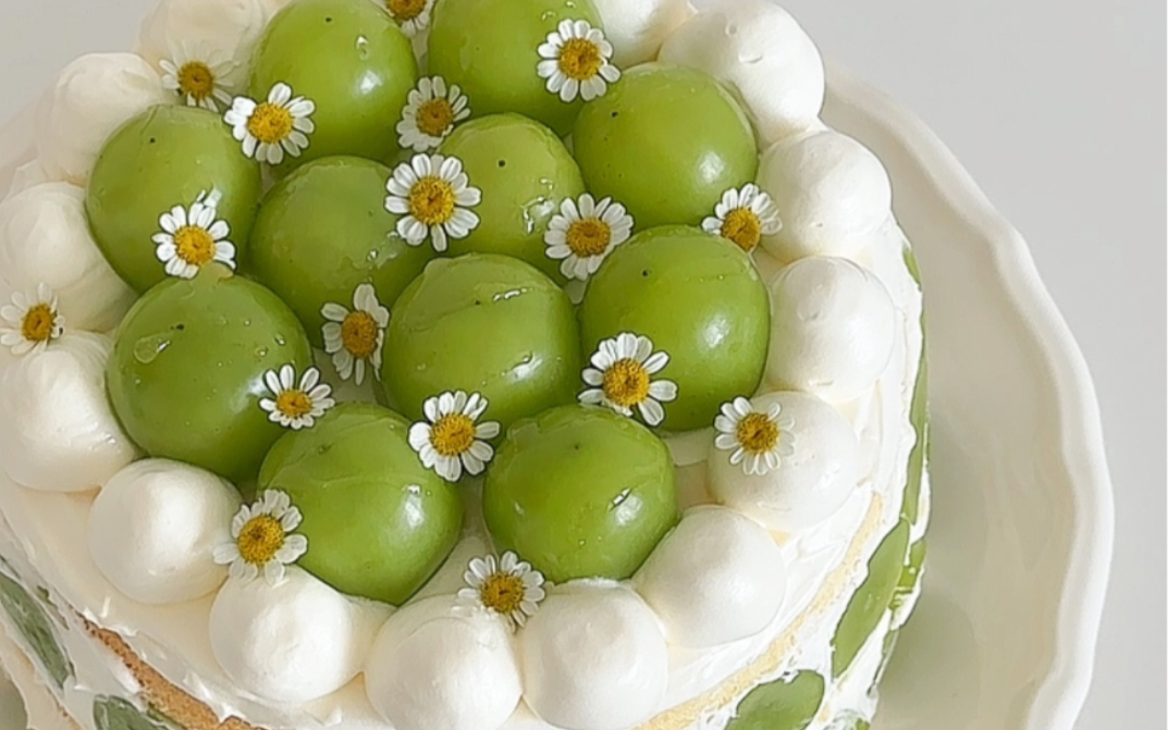 夏日一抹绿,青提奶油蛋糕,不用抹面超清新配色