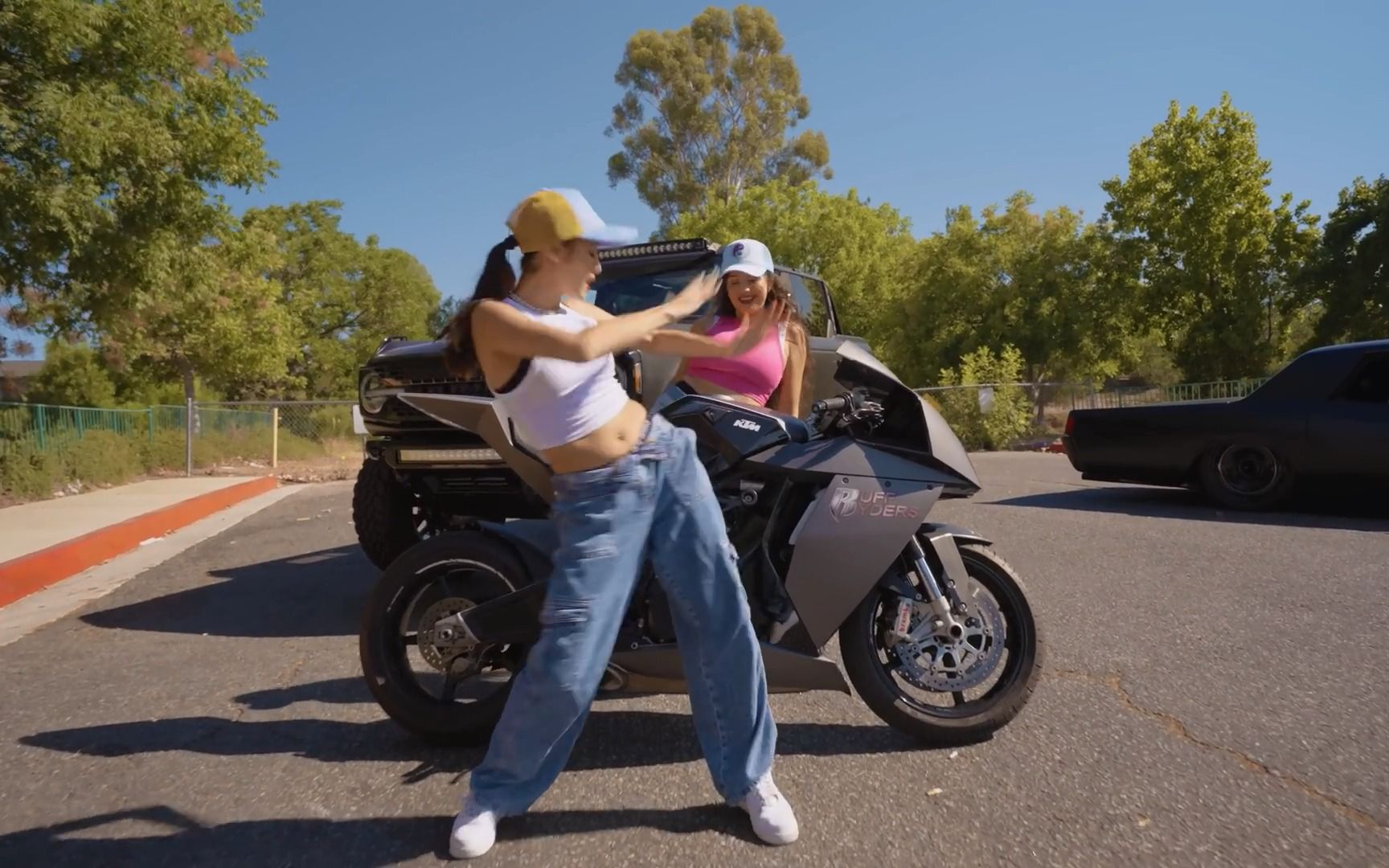 super freaky girl nicki minaj dytto dance video#编舞