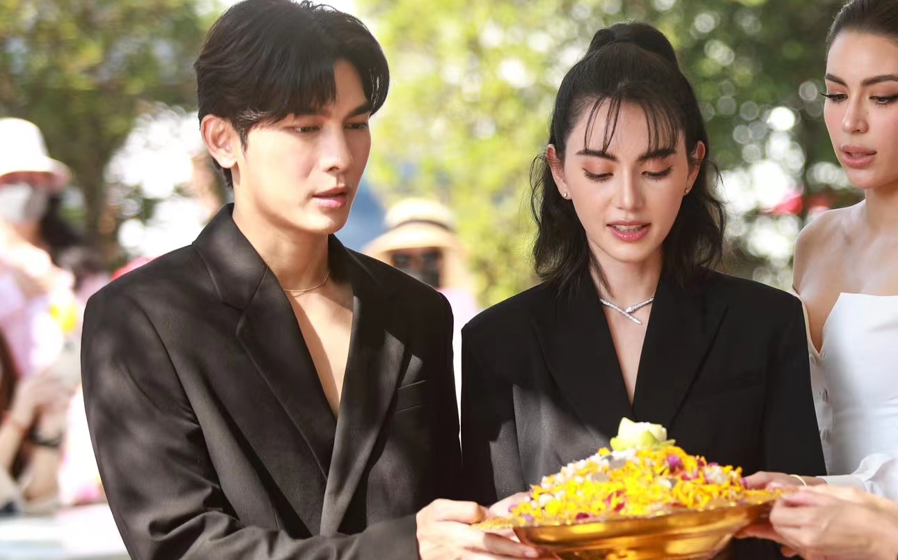 泰星缪苏帕新剧《坏爱》拜神仪式-mewsuppasit & mai