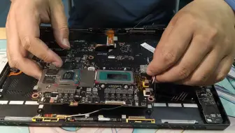 【首发拆解】游戏型平板电脑---ROG玩家国度幻X详细拆解