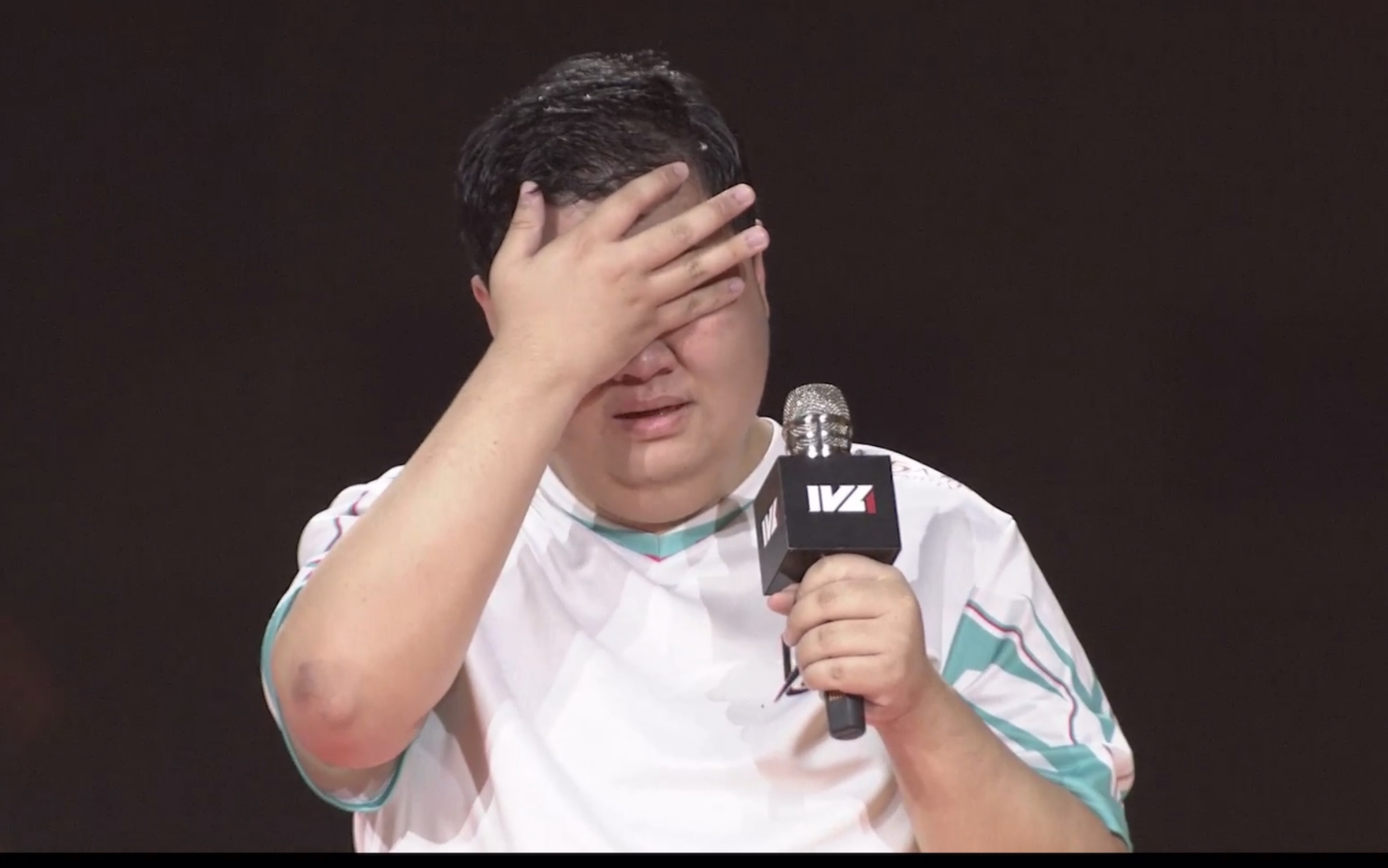 「东玄」【dou5冠军】那一天 他终于不再是无冕之王