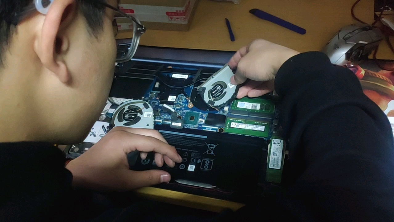 动手笔记本清灰