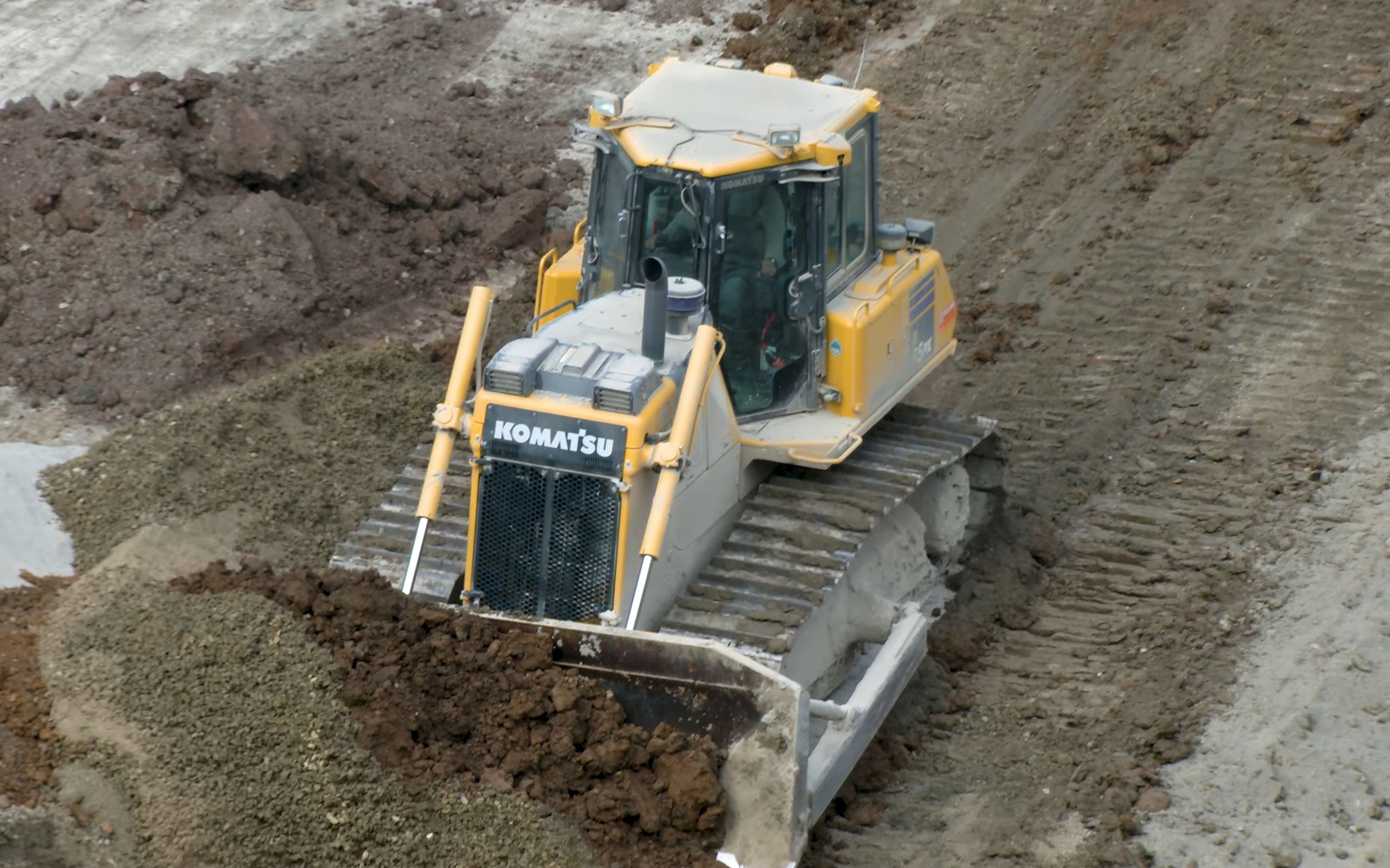 cat 730卡车小松d65px-18推土机施工作业4k