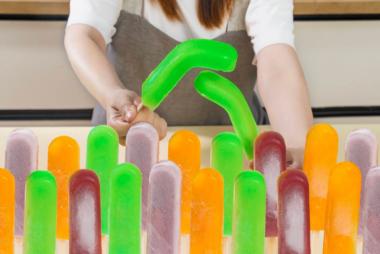 挑战100块钱,能做多少童年雪糕绿舌头?