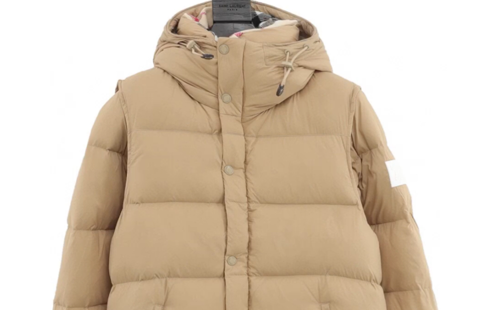 说一下高仿burberry巴宝莉21fw可拆卸袖子羽绒服周冬雨同款可拆卸袖子