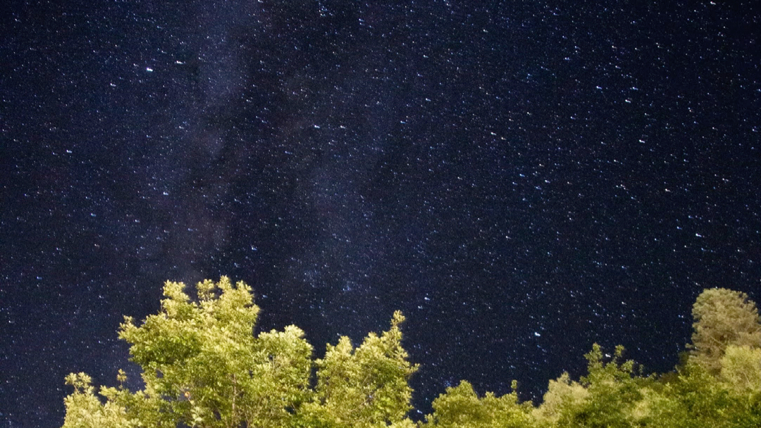 [图]住在山里的某个夜晚抬头一看满天星星