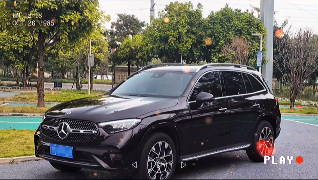 【准新奔驰glc260l】2023款9月,上牌仅两个月7座豪华版,仅行驶1千公里