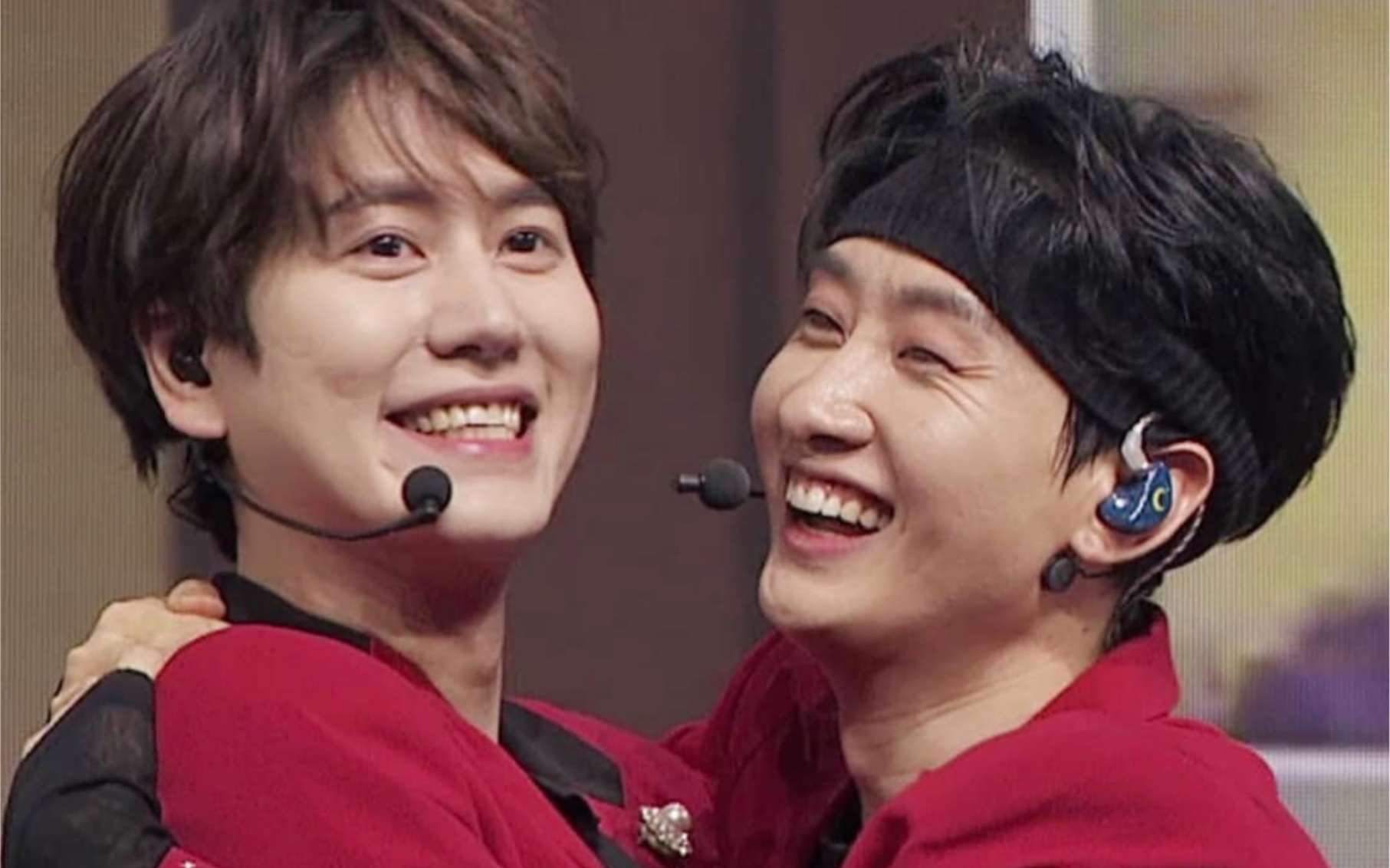 【银赫/圭贤】210108 盒崽日常出镜肩膀舞