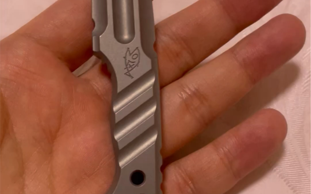 edc分享锐鲨二代鱼撬棍钛合金