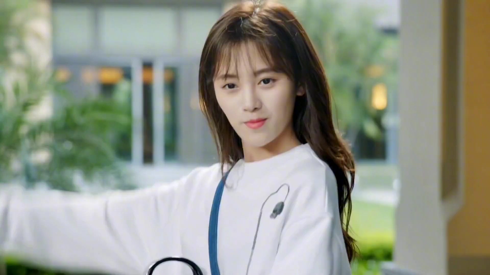 今天是超级可爱的宋茶茶!