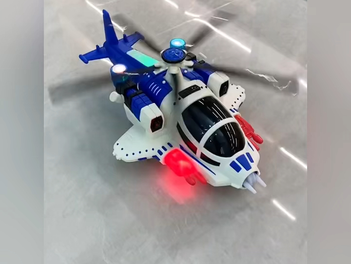 玩具直升机旋转不停歇!【动感音乐】