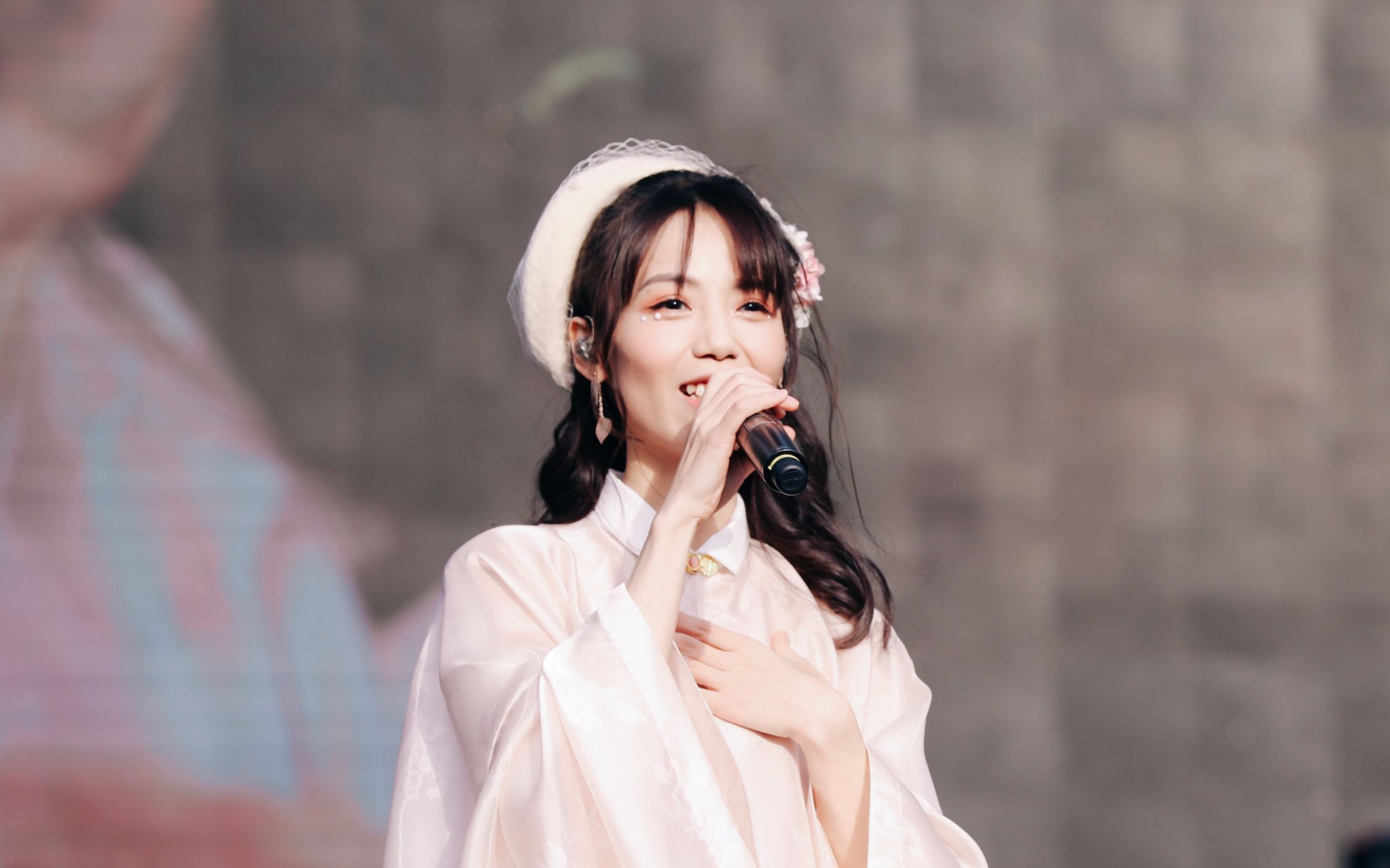 【银临】12.8广州阿里鱼音乐节现场自录~临子超级稳!