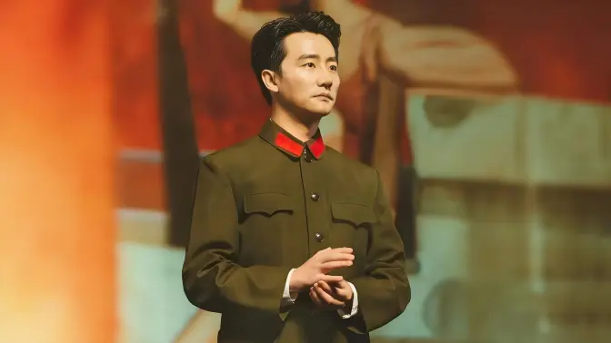 50年没人敢碰，却让冯小刚拍爽了！独家解读《芳华》（上）