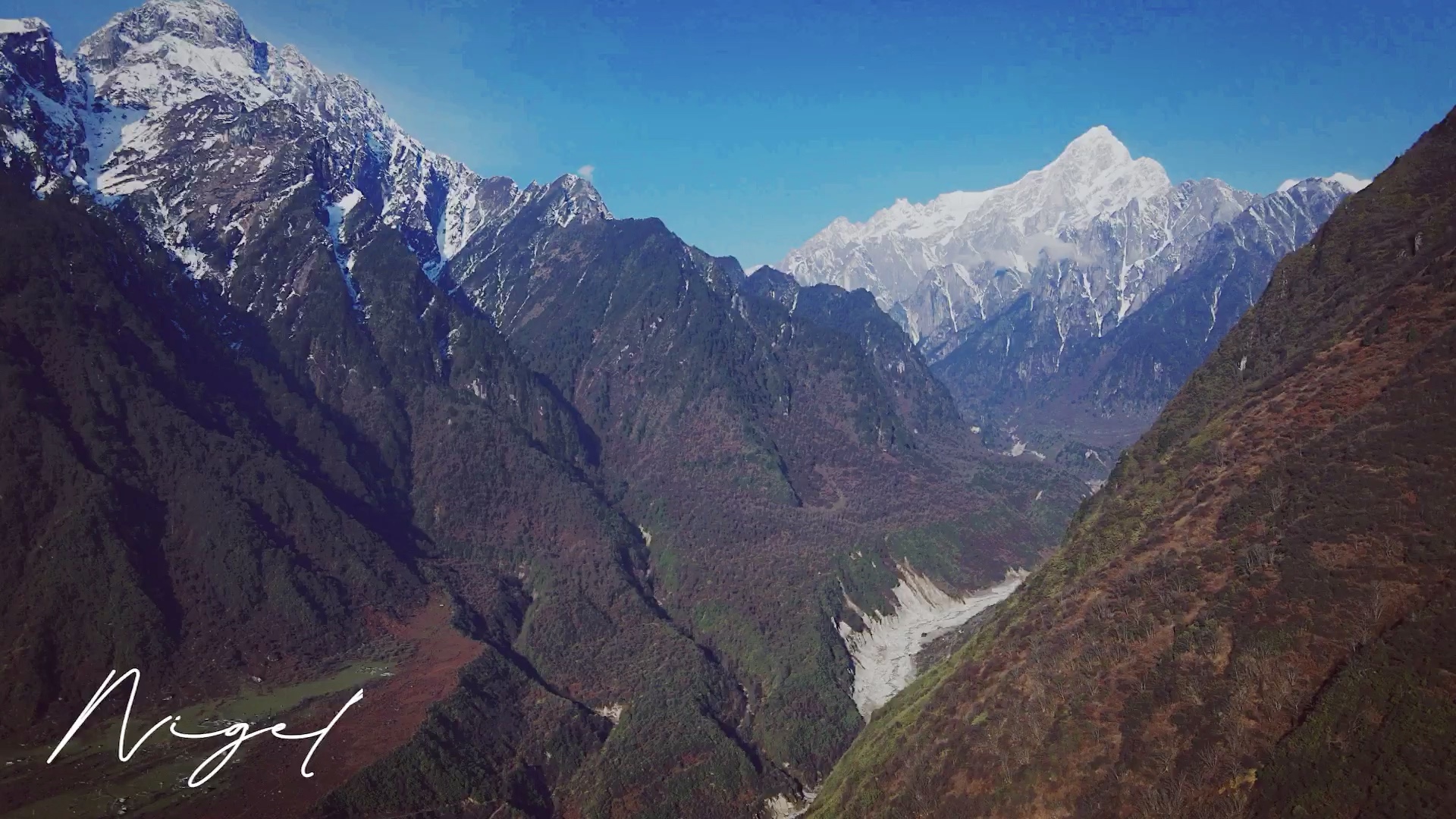 燕子沟景区航拍贡嘎雪山哔哩哔哩bilibili