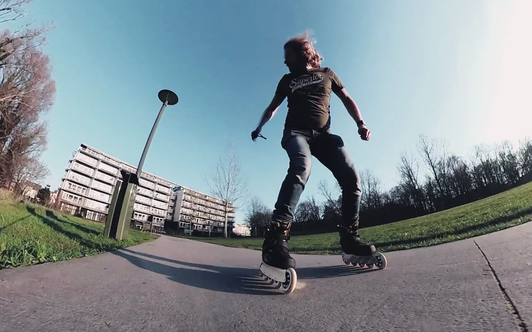 mega urban skate flow- rollerblading with a whole lot of friends