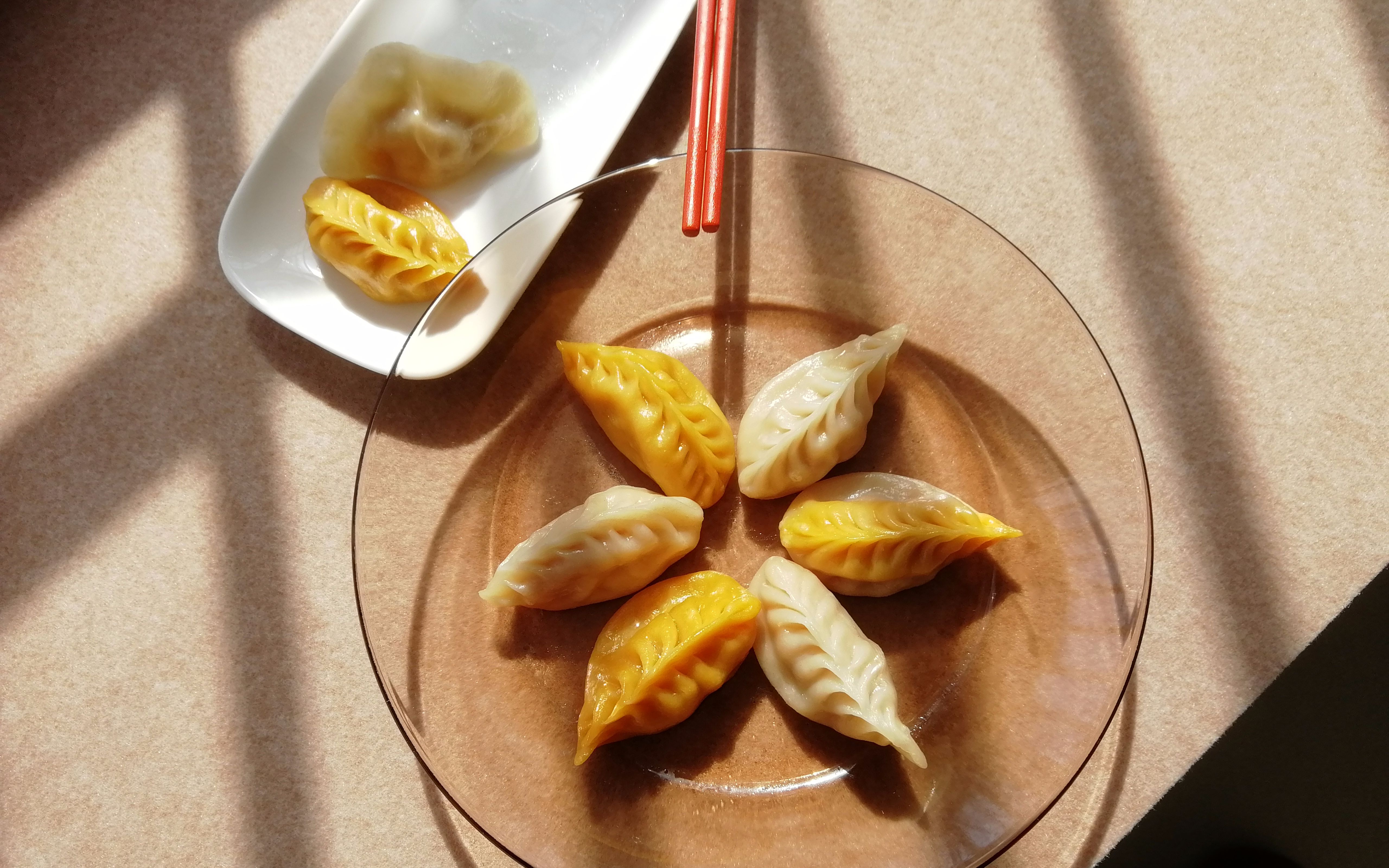 柳叶菜饺子图片