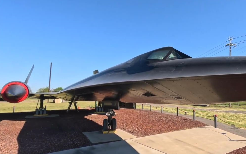 城堡航空博物馆 | sr-71a"黑鸟"战略侦察机(2024/4/)