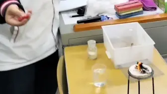 过氧化钠的性质：滴水生烟