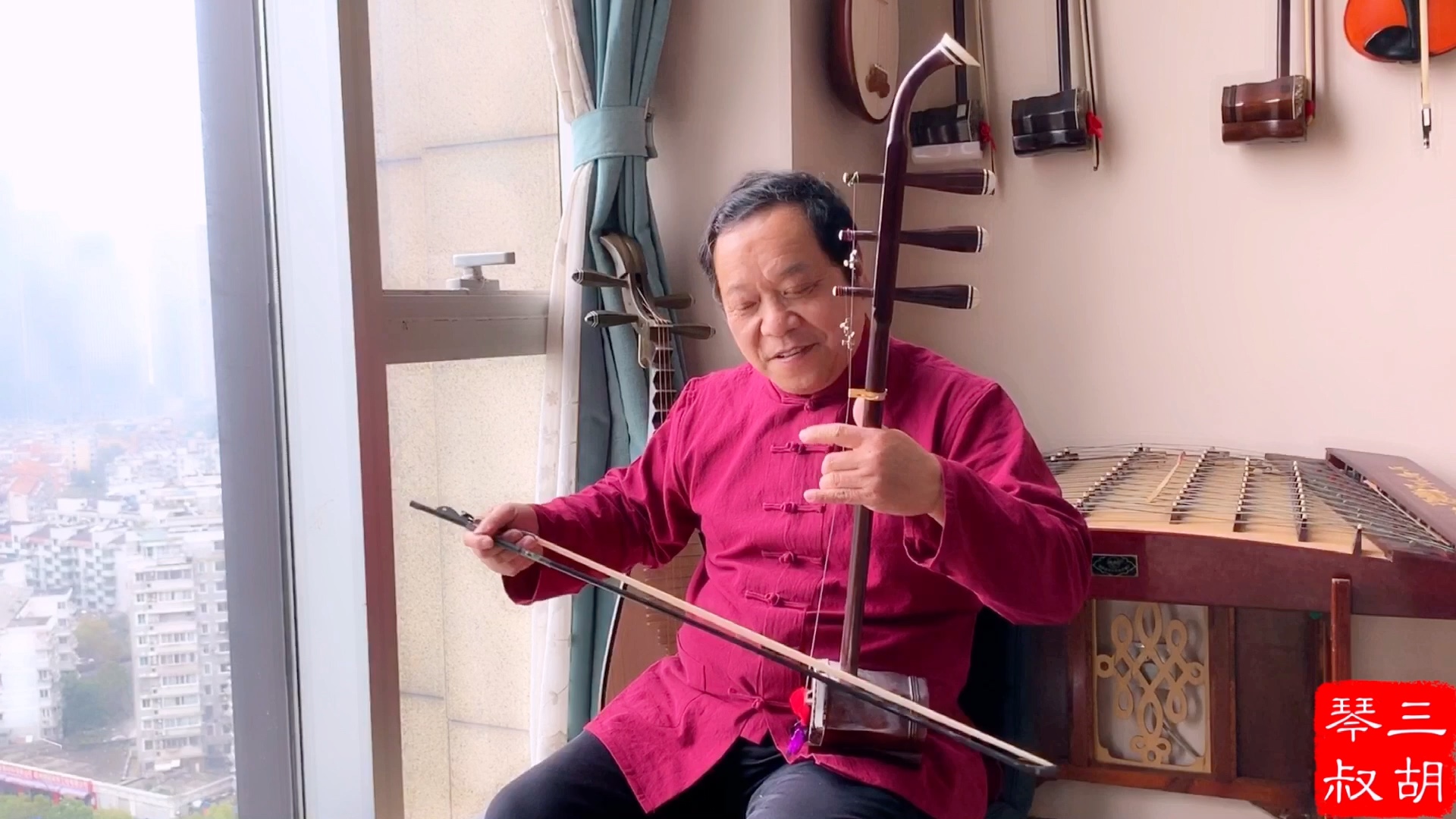 三胡琴叔用三胡演奏怀旧气息谩骂的苏联民歌喀秋莎二胡演奏