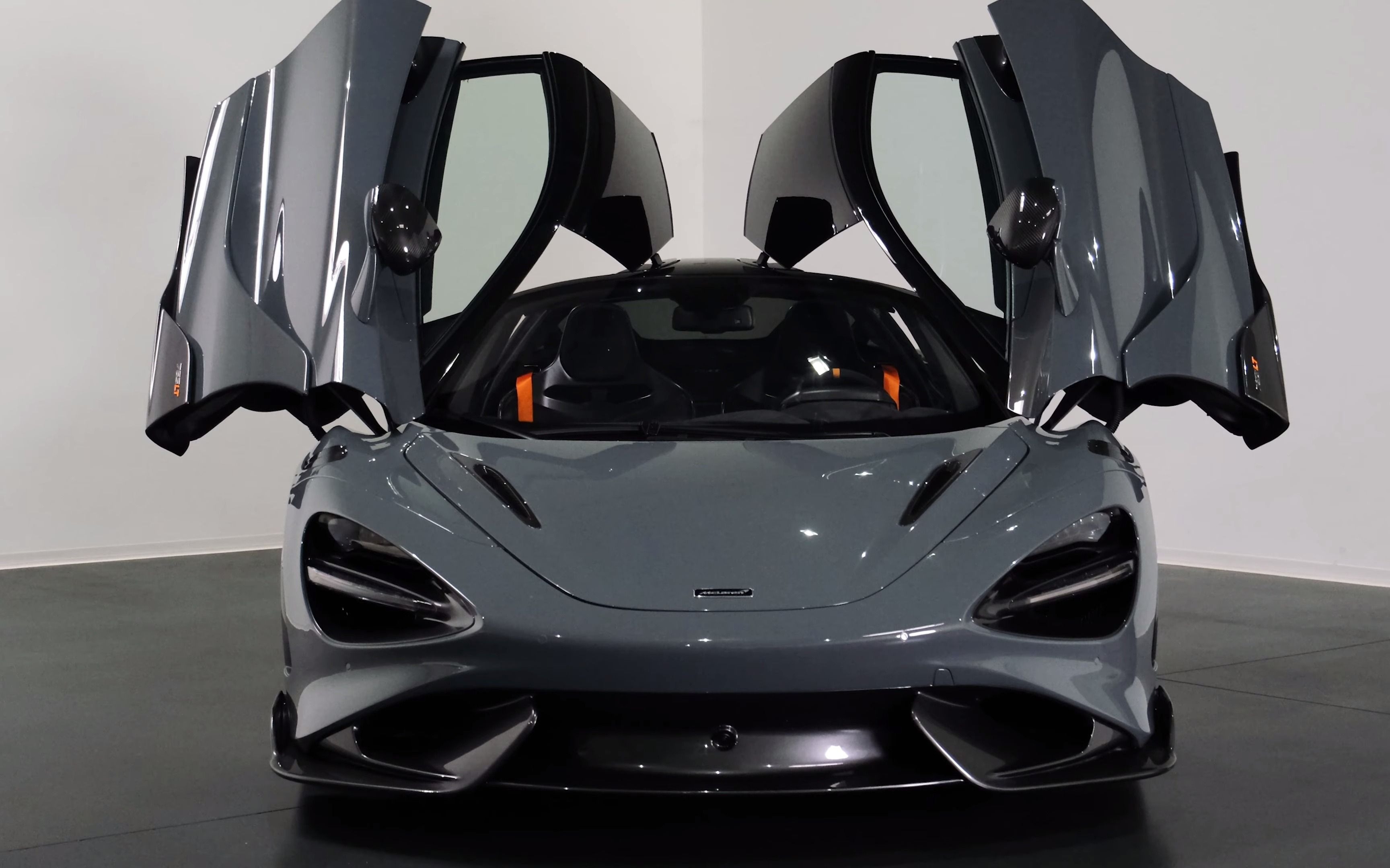 2022款迈凯伦765lt - 狂野跑车!