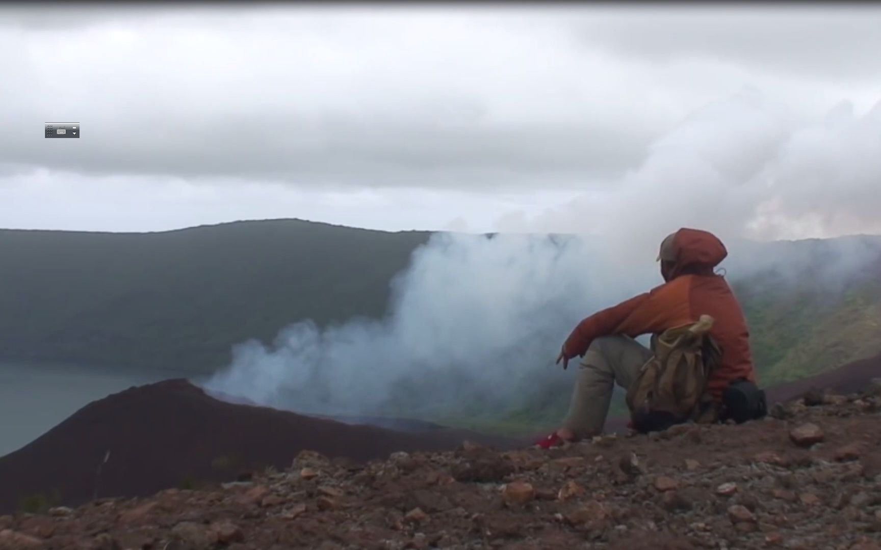 [图]比贝爷还硬核的荒野求生系列，独自在随时火山喷发的荒岛求生300天