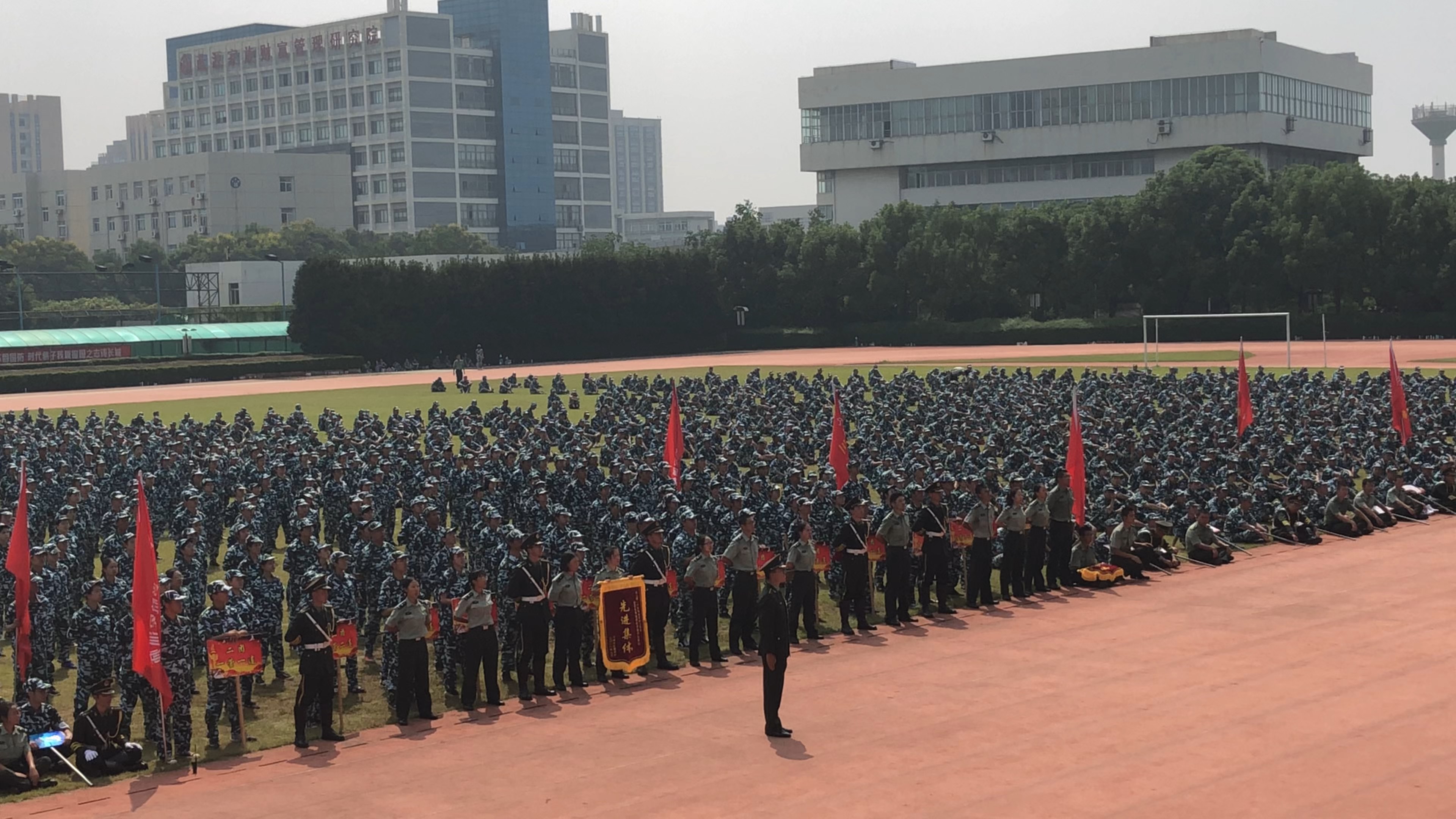 宁波财经学院表演图片