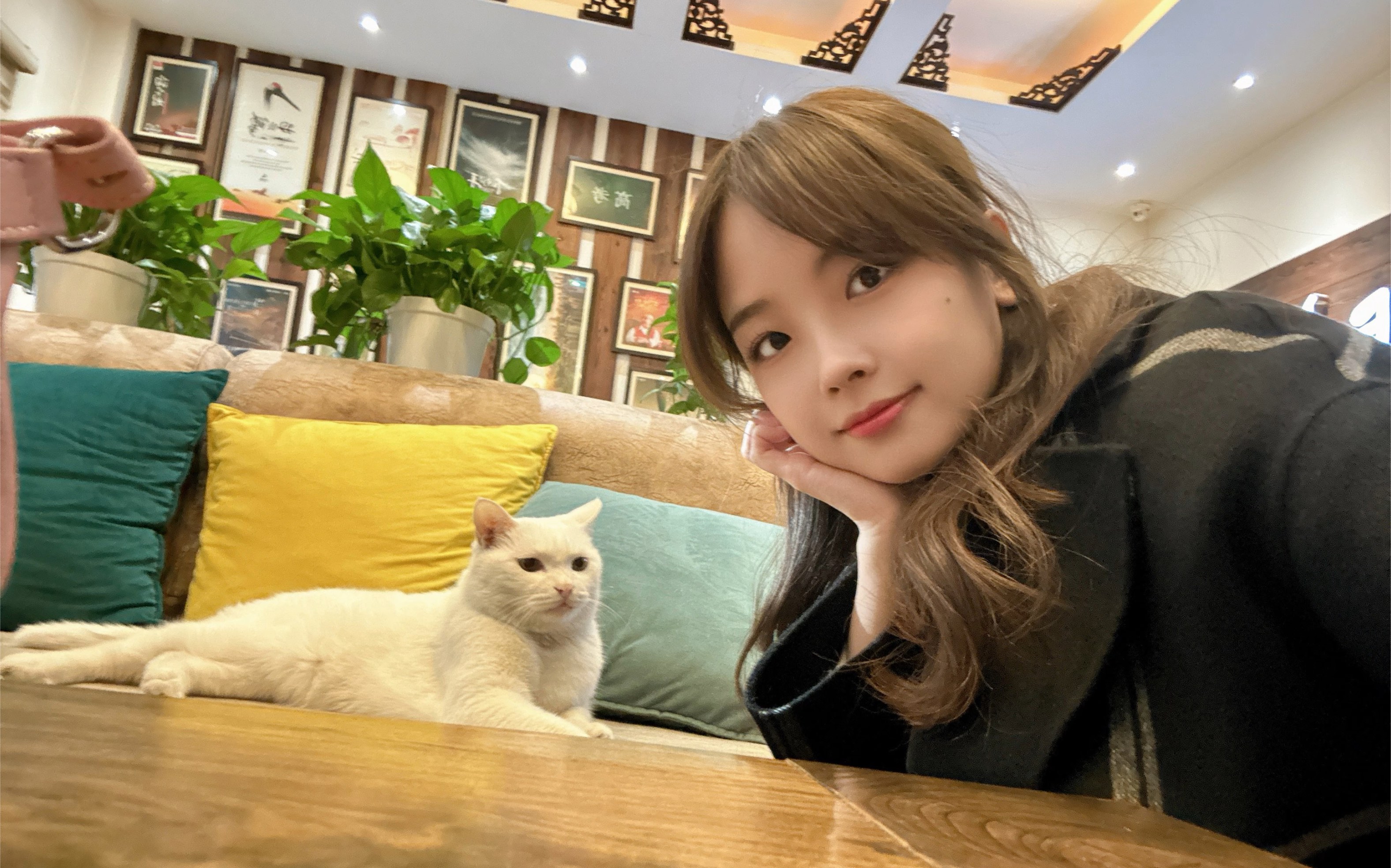 吃花椒的喵酱——王冰冰
