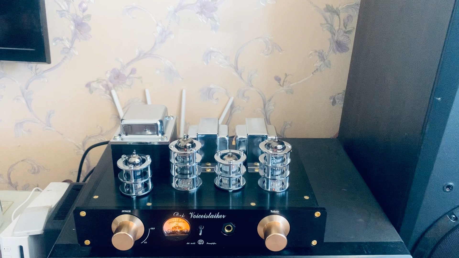 美国ge12at7推英国大盾el84单端胆机