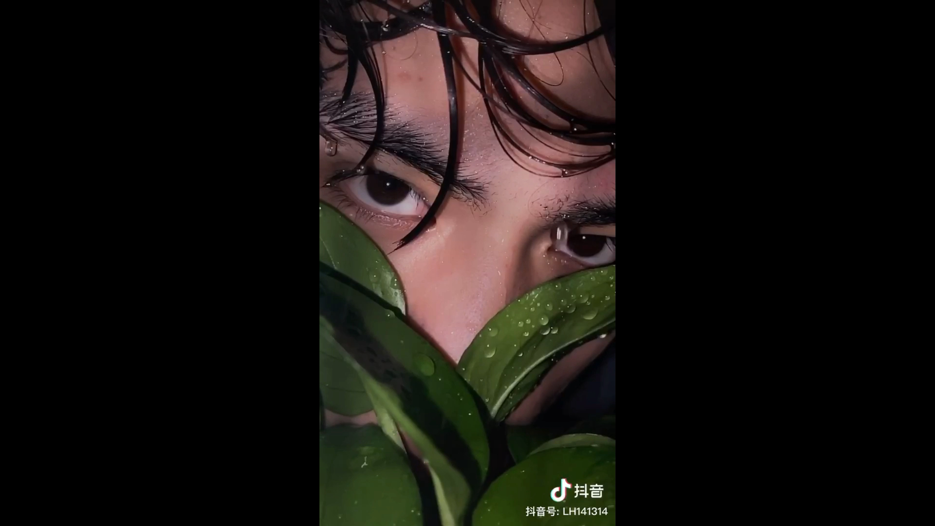 抖音帅哥合集留下了感动的口水