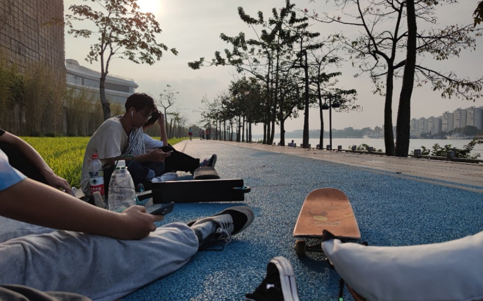 【滑板vlog】华农滑板社 广州生物湖刷街行动!