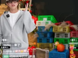 弟弟"女装我也可以展示，看完别吐就行"哈哈哈