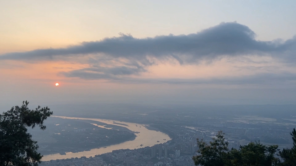 桂平西山日出图片