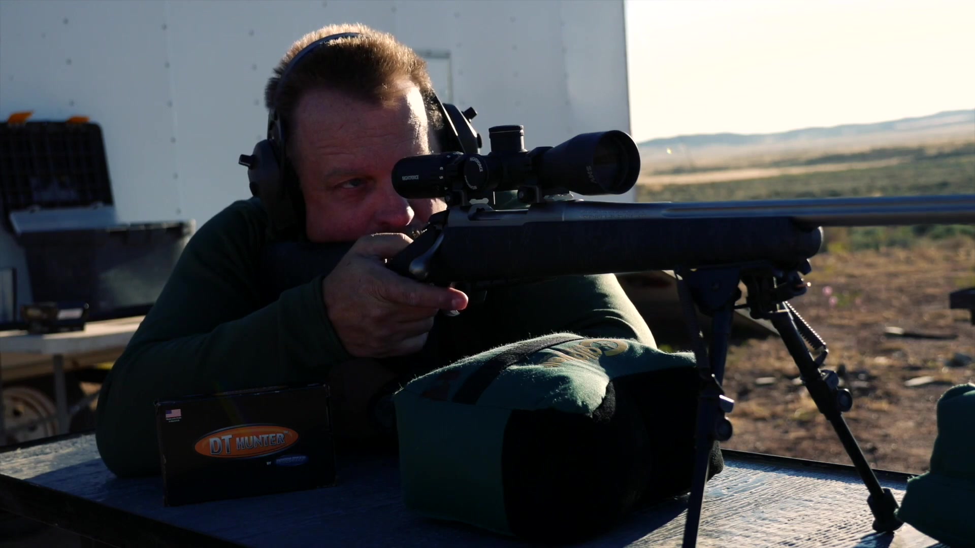 宇琪光电-美军狙击手的标配瞄准镜nf shv 3-10x42