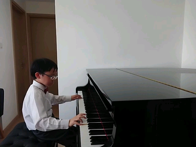 【钢琴】莫扎特  A小调奏鸣曲 K310.Mozart Sonata No.8 in A Minor K310 (full),by Jonah Ho (9岁)哔哩哔哩bilibili