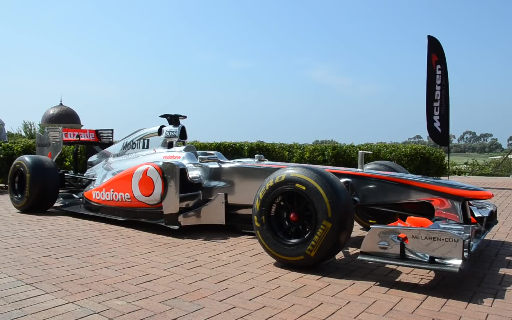mclaren mp4-26
