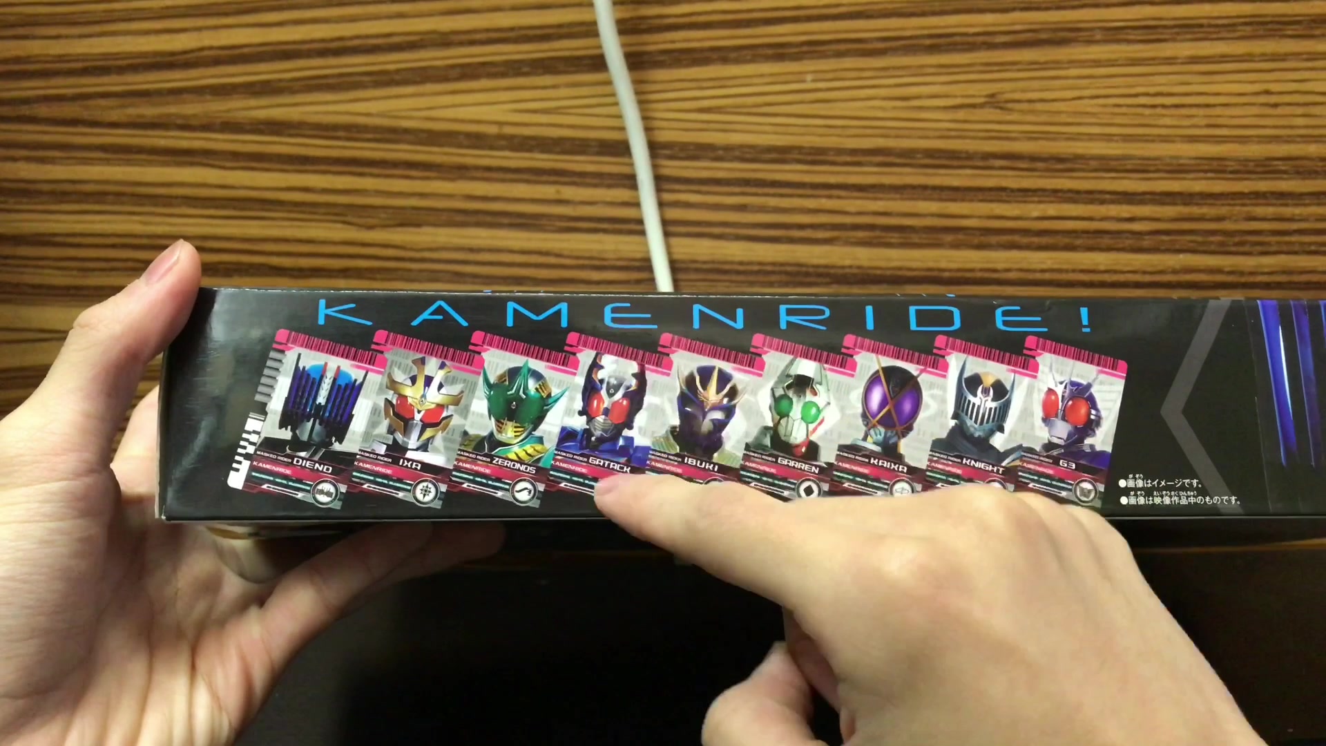 印加假面骑士diendneodiend蓝枪可玩性不高不过卡片很多嘛