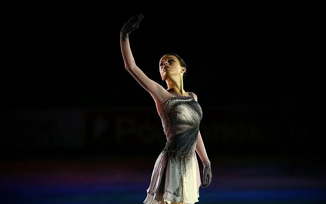 【歌词版】 彗星 Comets JGP Krasnoyarsk 2021 开幕式表演 【千金】【谢尔巴科娃】哔哩哔哩bilibili